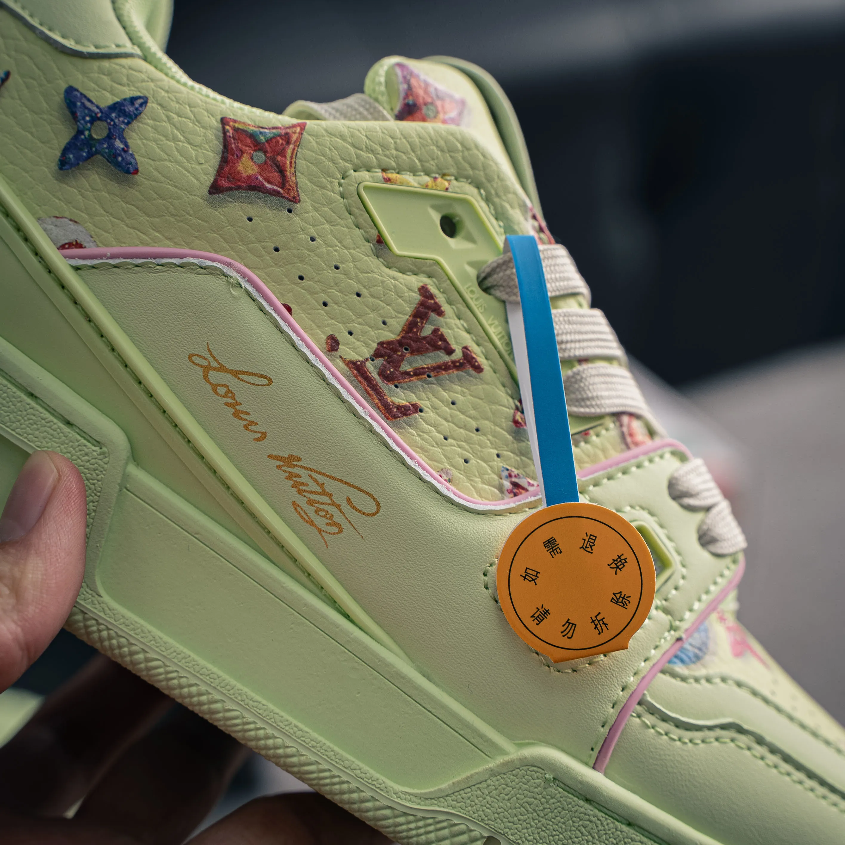 【 】 Louis Vuitton Trainer Sneaker Low Series Low-Top Retro Versatile Skate Shoes“ Virgil Abloh Retro Shoes ，